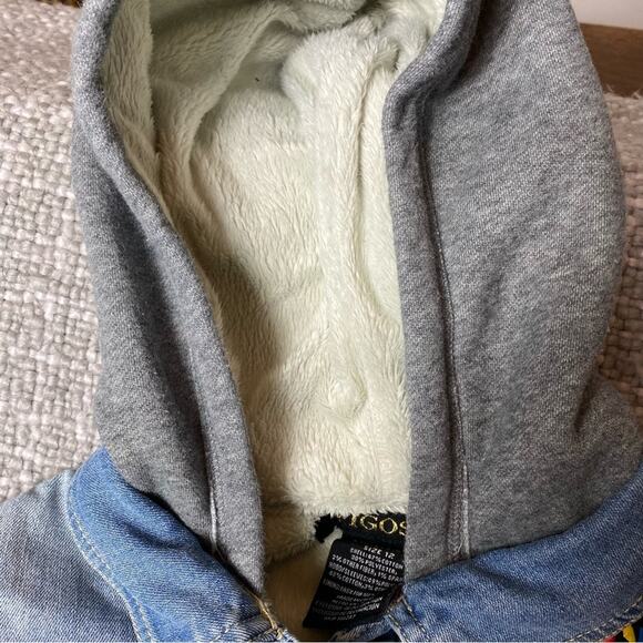 Vigoss Girl's Hooded Jean Denim Jacket Patches sz 12 - Picture 6 of 6